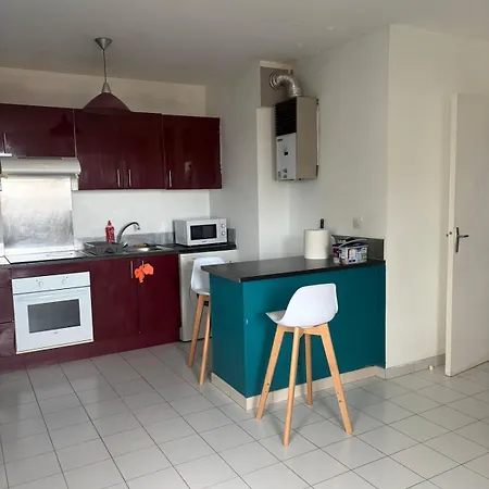 Avec Place De Parking Gratuite A L'entree De La * Bastia (Corsica)